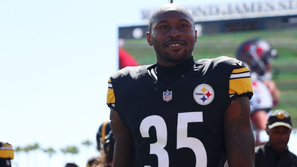 Steelers' Jamel Dean Admits Rocky Sideline Energy Before Critical Comeback Against Buccaneers