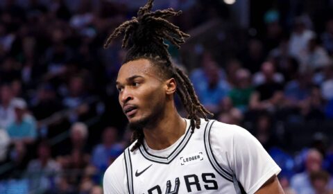 Stephon Castle’s offensive versatility was the fuel for Spurs’ much-needed win