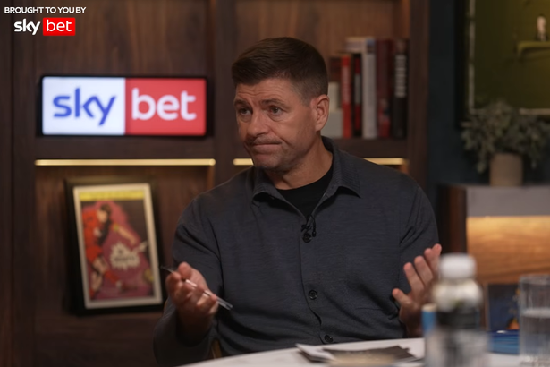 Steven Gerrard reveals Xabi Alonso to Liverpool regret and makes Chelsea title prediction
