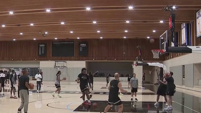 ‘Take it day by day’: Spurs emphasize discipline, focus at second day of training camp
