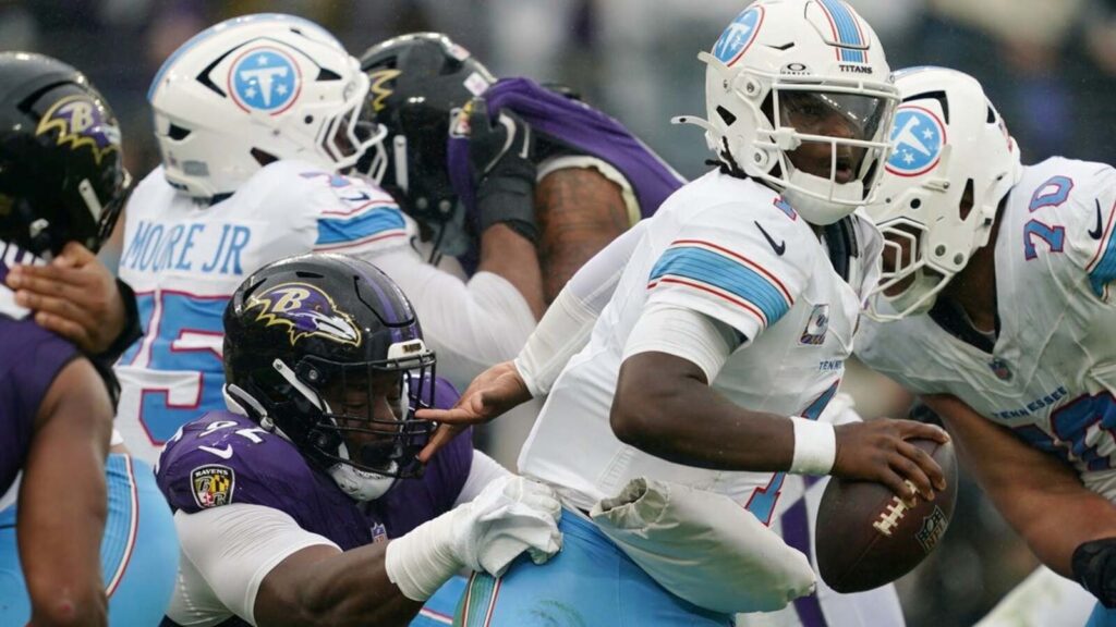Texans, Titans eye elusive first win in AFC South matchup