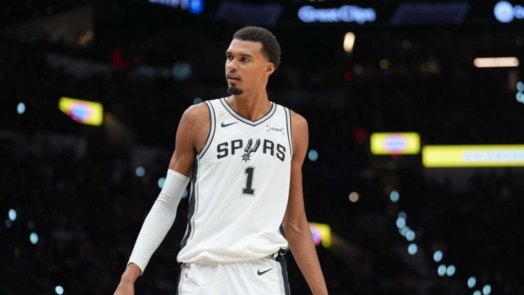 Victor Wembanyama eyes bounce back from rough opener as Spurs face Rockets
