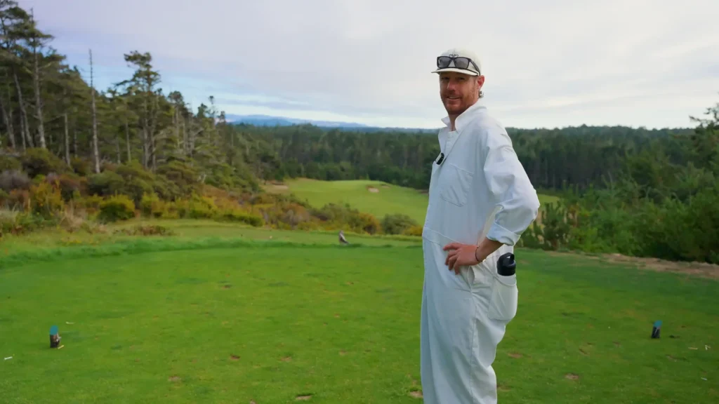 WATCH: Caddying at Bandon Dunes? Here's what that job is like