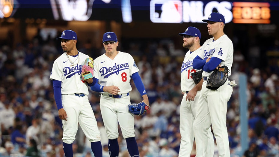 Will Dodgers Recover From Unsuccessful 3-Peat? MLB History Says It's Complicated